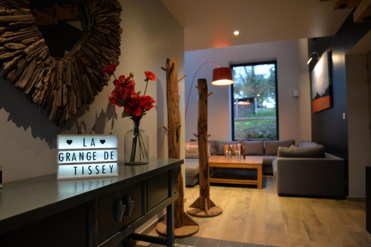 La grange de Tissey grand gîte avec spa et sauna Dragey-Ronthon Extérieur photo