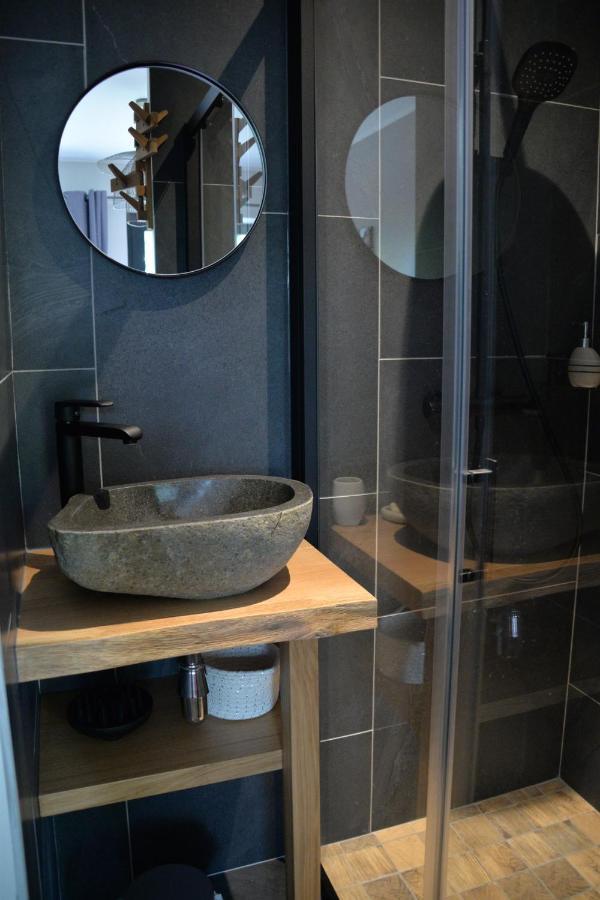 La grange de Tissey grand gîte avec spa et sauna Dragey-Ronthon Extérieur photo