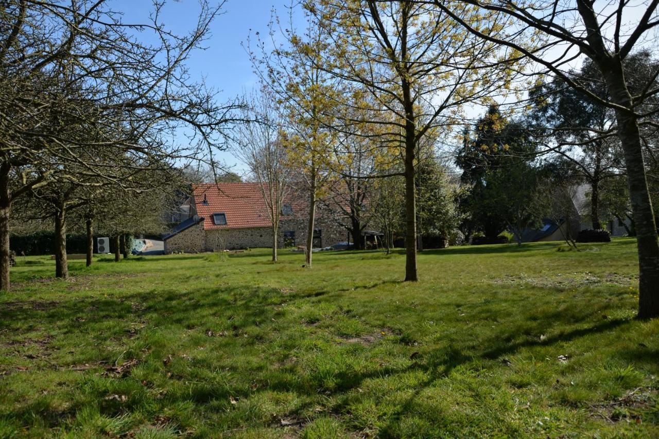 La grange de Tissey grand gîte avec spa et sauna Dragey-Ronthon Extérieur photo